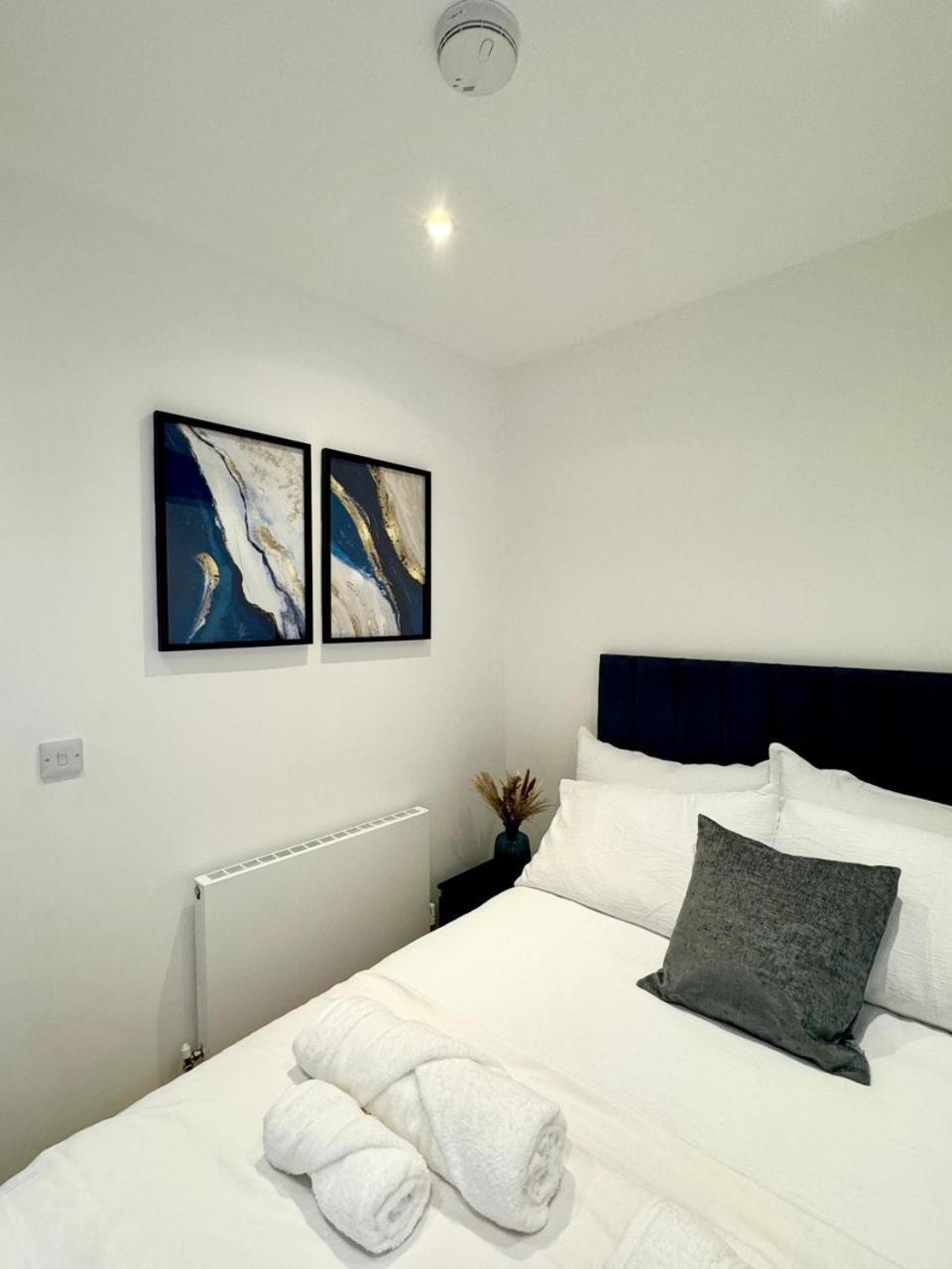Luxury 2 Bedroom Apartment In Central Croydon With Free Parking المظهر الخارجي الصورة